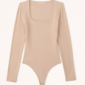 ABERCROMBIE & FITCH Squareneck Bodysuit Size M